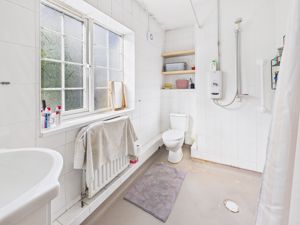 Wetroom- click for photo gallery